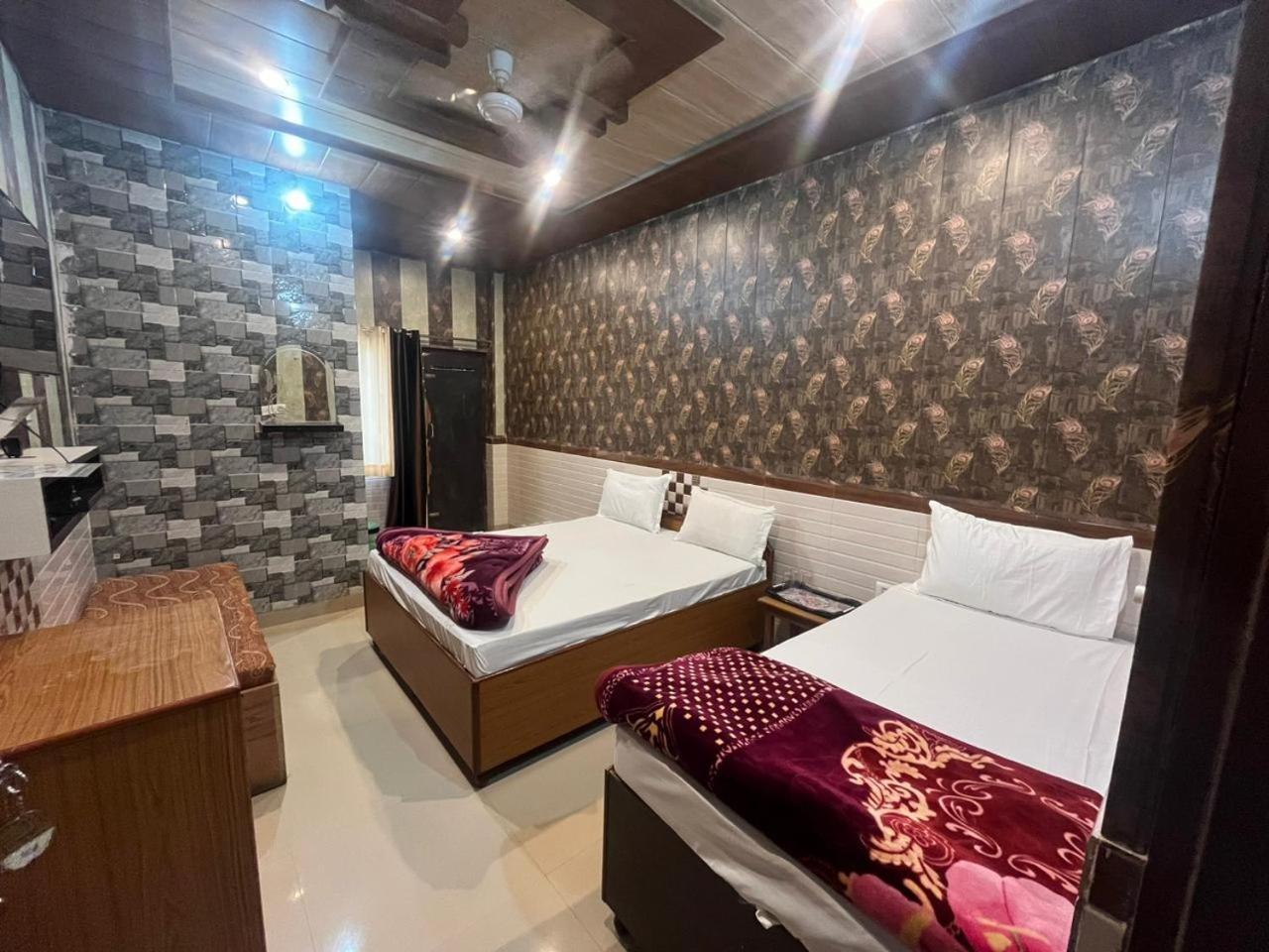 Hotel Aapno Shyam And Restaurant Khātu Exterior foto